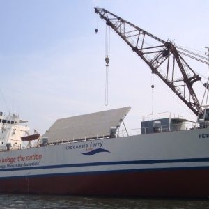 Cargo Laut Kapal Ferry